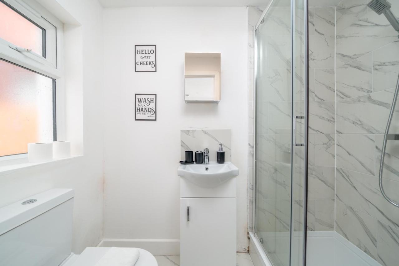London Selwyn Unique & Stylish Studios Luaran gambar