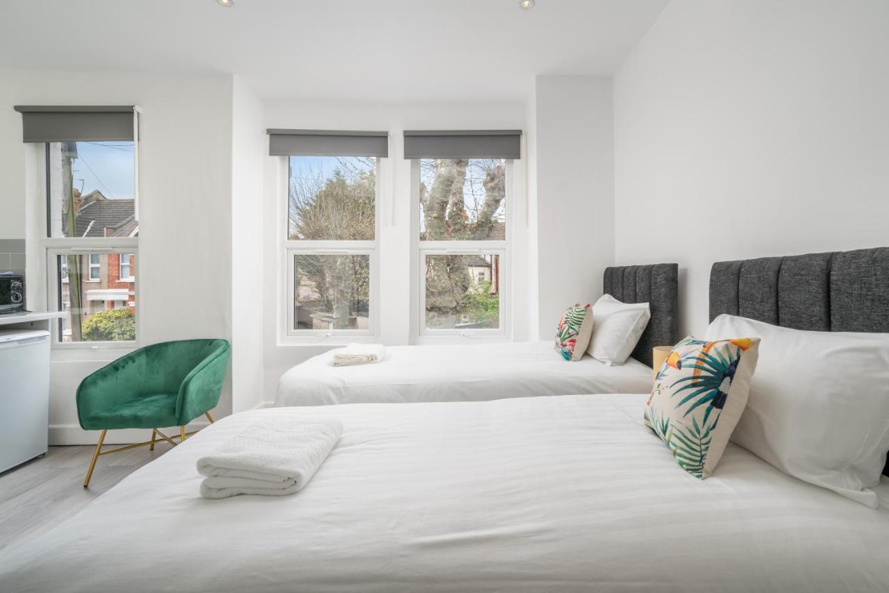 London Selwyn Unique & Stylish Studios Luaran gambar
